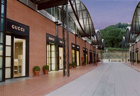 outlet prada incisa valdarno|prada outlet 2024.